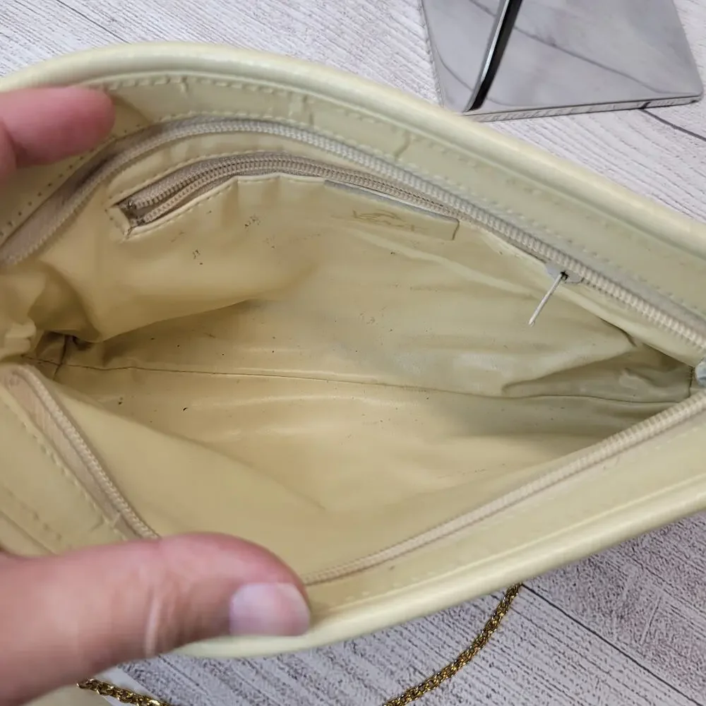 Koret Vintage 80s Ivory Leather Handbag with Gold Chain Strap